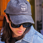 Svart jeanskeps - Logotyp "Anti-Social Cat Owner" 