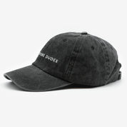 Svart Jeanskeps - Dogs Before Dudes