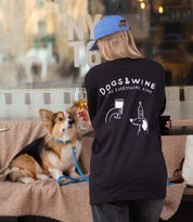 Svart Långärmad T-shirt - Dogs & Wine Make Everything Fine