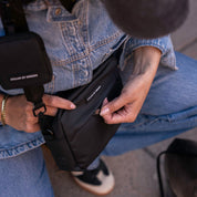 Svart Vattenavvisande Hundpromenadväska - Crossbody