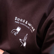 Brun T-shirt - Dogs & Wine Make Everything Fine 