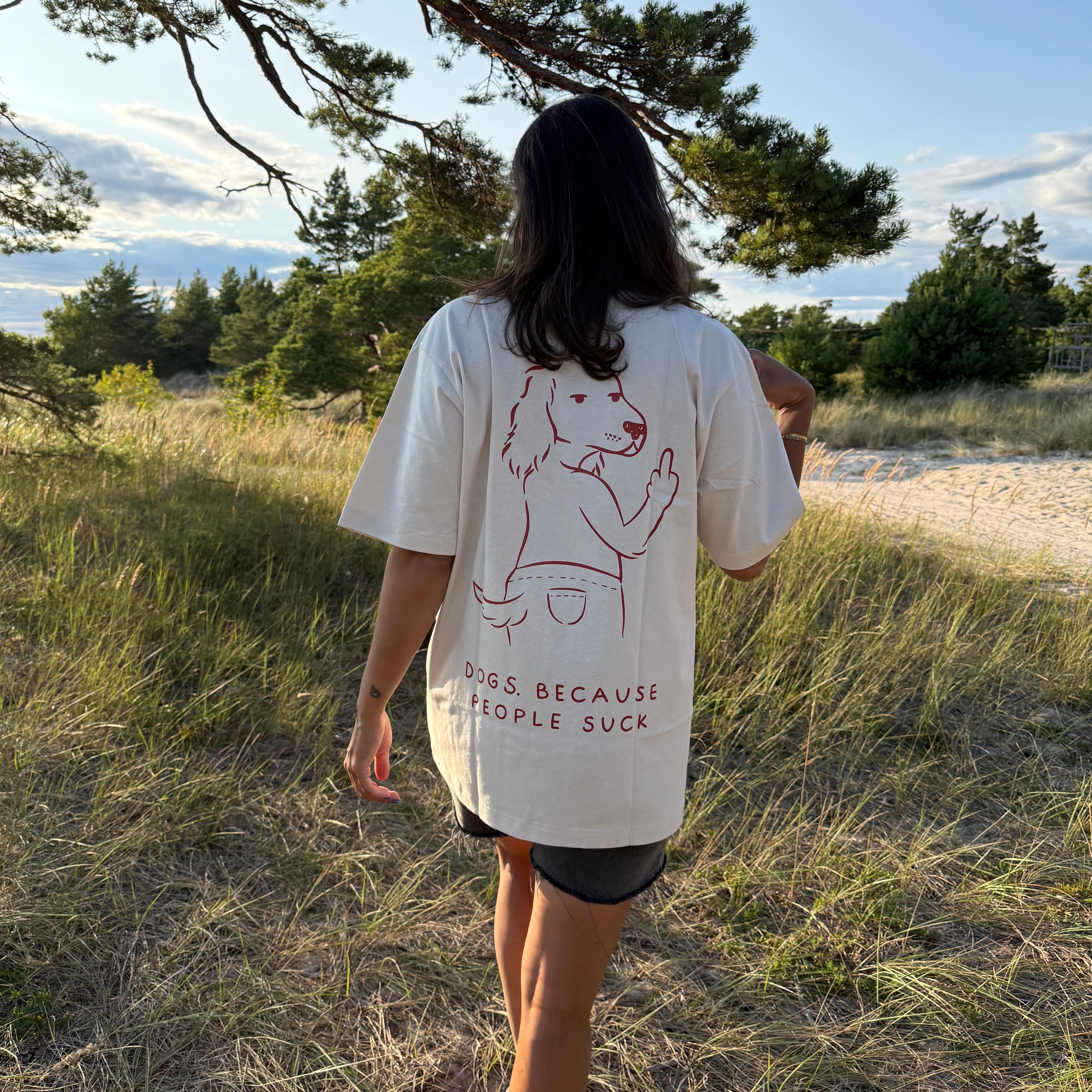Vit T-shirt - Dogs. Because People Suck